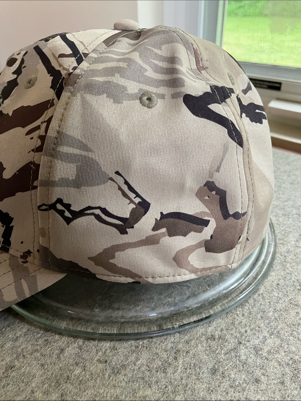 STORM UNDER ARMOR CAMO CAP
NWOT SIZE XL/XXL - Picture 2 of 11